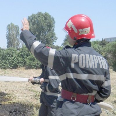 Ziua pompierilor, sărbătorită şi de Serviciul Voluntar pentru Situaţii de Urgenţă